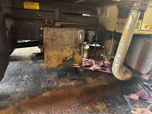 Salvage 1990 Freightliner Dump Bed (790012) - Image 4